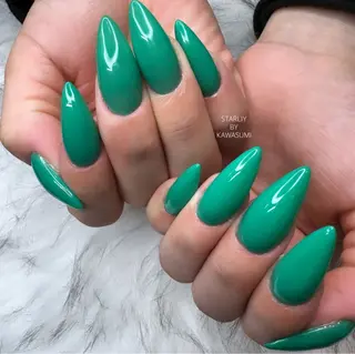 ネイル Starliy所属・~Starliy~ 三重県津市のネイルデザイン