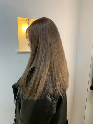 ロング カラー Liike所属・🎀透明感カラー🎀 Yurinoのヘアスタイル