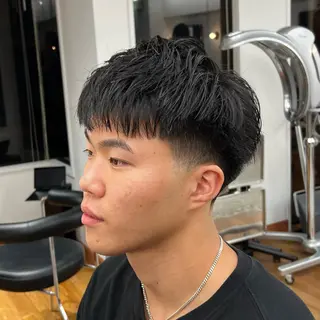 ショート メンズ メンズカット✂️ スキンフェード伊藤陸のヘアスタイル