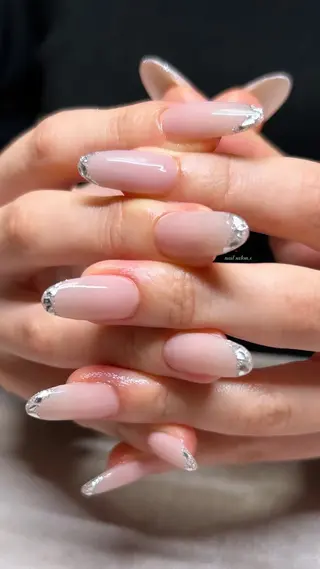 ネイル 関山 志乃のネイルデザイン