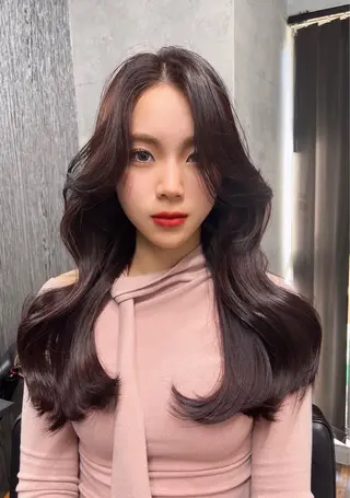 セミロング カラー foi. フォワ所属・🇰🇷韓国トレンド ヘア🇰🇷高田のヘアスタイル