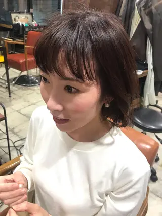 ミディアム さの あやねのヘアスタイル