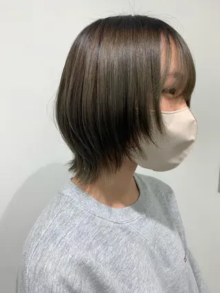 ミディアム Rina🪄 韓国風レイヤーcutのヘアスタイル