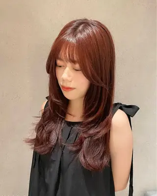 セミロング カラー La fith hair clan(ラフィスヘアークラン) 広島本通店所属・レイヤーカット/透明 感カラー✴︎キミカのヘアスタイル