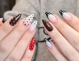 ネイル エリ🫧 nail池袋東口のネイルデザイン