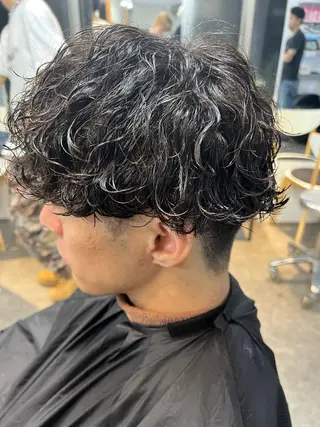 パーマ メンズ 原宿 フェザーパーマ fifth イノウエのヘアスタイル