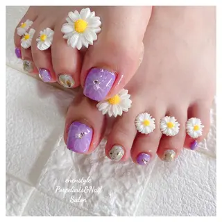 ミディアム ネイル 👑enen style👑のネイルデザイン