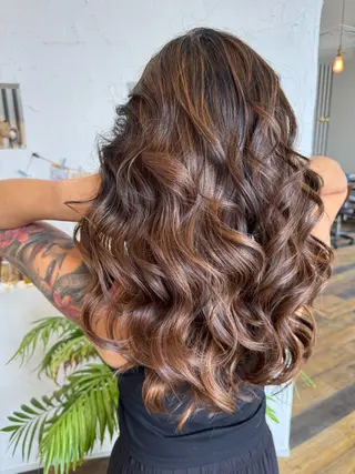 カラー 🌸小掛🌸 豊橋外国人風カラーのヘアスタイル