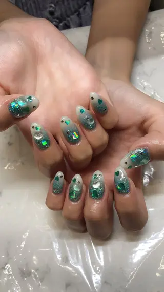 ネイル 💎Guarendo💎錦糸町店所属・✨アン ミユ✨のネイルデザイン