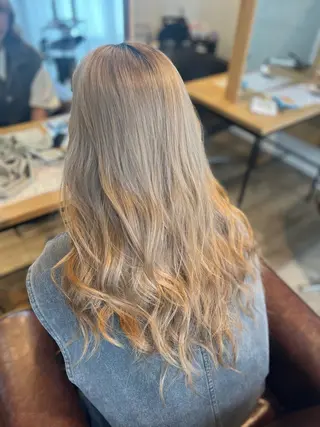 ロング Liere Muuのヘアスタイル