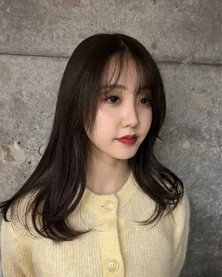 ロング カラー ヘアアレンジ SOL.JINGUMAE所属・原宿・デザインカラー YUI🤍ྀིのヘアスタイル