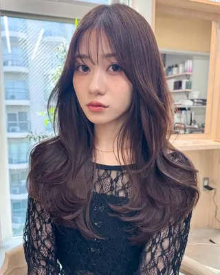 ロング カラー ✨レイヤーカット/透 名感カラー特化✨のヘアスタイル