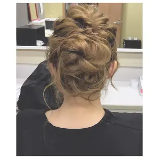ヘアアレンジ corona hairdesign KAZUE MAEDA所属・マエダ カズエ🫶 coronahairのヘアスタイル
