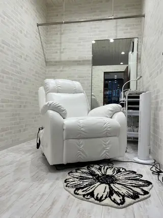 マツエク・マツパ 齋藤 智佳のヘアスタイル