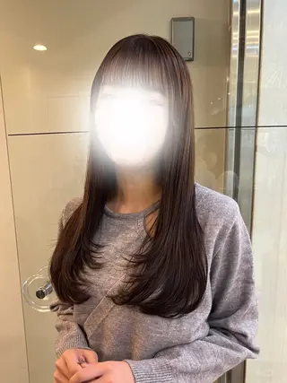 ロング レイヤーカット🦢 sayaのヘアスタイル