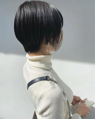 ショート カラー tonari 梅田、中崎町のヘアスタイル