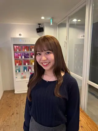 カラー 橋本 稀乃のヘアスタイル