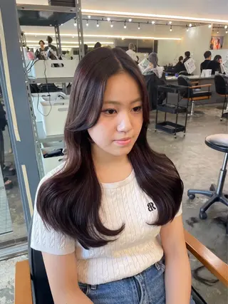 ロング ボブ/ぱつっとボブ/ 谷口 海星のヘアスタイル