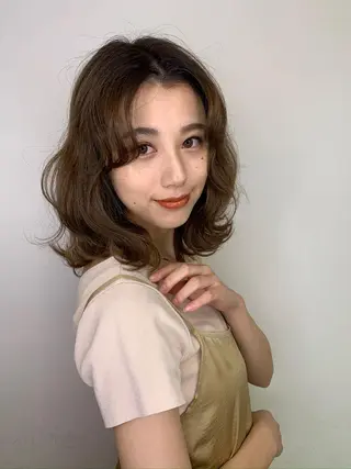 セミロング カラー 透明感/オリーブ/ グレージュ/YUKAのヘアスタイル