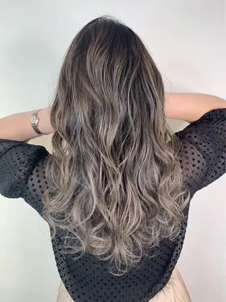 ロング カラー ヘアアレンジ レイヤーカット❤︎ 韓国ヘア❤︎YUKAのヘアスタイル