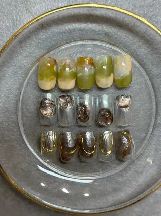 ネイル kiii.__ ✴︎*のネイルデザイン