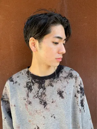 ショート yelm所属・🫒オリーブカラー ミディアムレイヤー✨のヘアスタイル