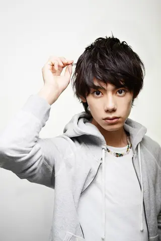 ショート メンズ 倉橋 俊輔のヘアスタイル