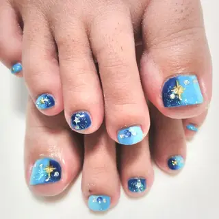 ネイル エステとネイル ローズコンフォートのネイルデザイン