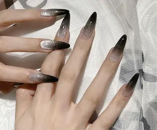 ネイル ロングネイル長さ出し 専門Spade Qのネイルデザイン