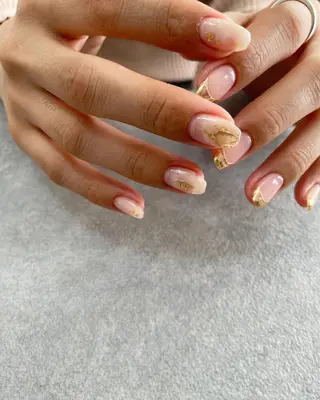 ネイル kiii.__ ✴︎*のネイルデザイン