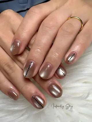 ネイル infinity skyのネイルデザイン