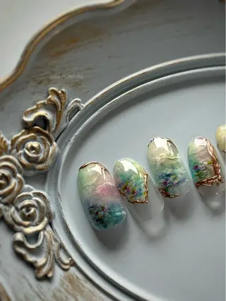 ネイル FIORITURA Maikoのネイルデザイン