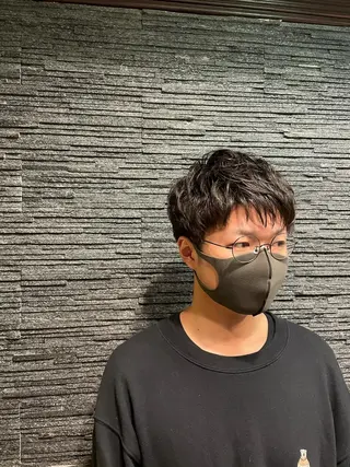 ショート パーマ メンズ プレミアムバーバー赤坂所属・野川 純麗のヘアスタイル