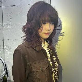 ミディアム カラー ユメナ ̖́-のヘアスタイル