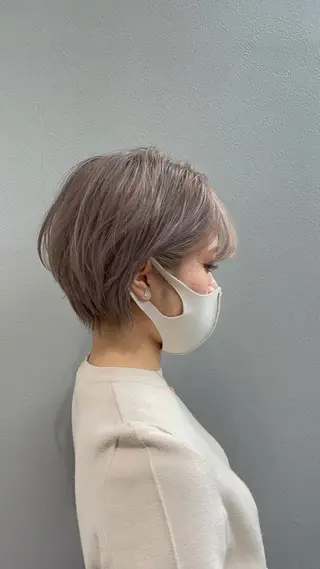 ショート カラー VIEWユリナ メイク/ カットのヘアスタイル