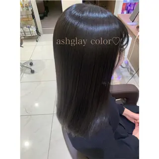 セミロング Dears 香芝店所属・関 優希のヘアスタイル