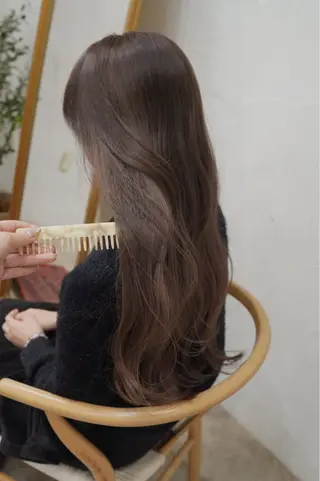 ロング カラー 🪞透けヘア髪質改善 艶ベージュ/nagiのヘアスタイル