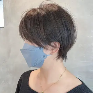 ショート 🌹ハッシュカット、 レイヤー韓国ヘア🌹のヘアスタイル