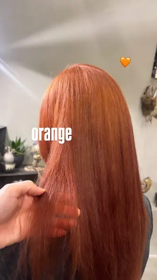 ロング cyan miwaのヘアスタイル