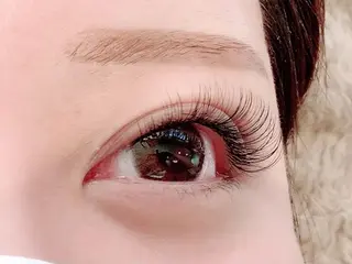 マツエク・マツパ Twiggy Lashes所属・Twiggy Lashes いずみのマツエク・マツパデザイン