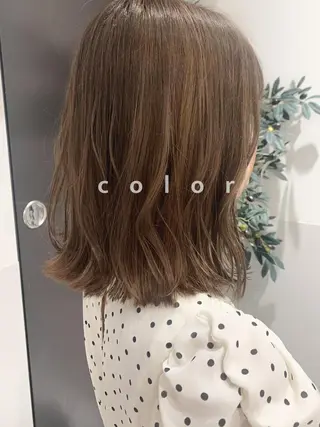 ミディアム カラー RINA🧤 デザインとボブのヘアスタイル