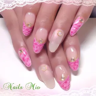 ネイル .Nails Mio 赤羽西ネイルサロンのネイルデザイン