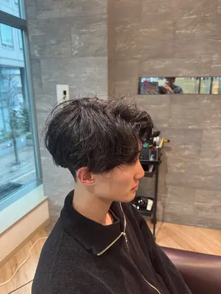 ショート メンズ メンズ特化/ センターパート/八谷のヘアスタイル