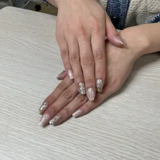 ネイル TRU NAIL&EYE立川所属・TRU ちはるのネイルデザイン