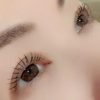 マツエク・マツパ 京橋/束感まつ毛& LED🦋藤本加奈のマツエク・マツパデザイン