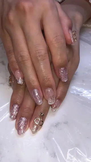 ネイル 💎Guarendo💎錦糸町店所属・✨アン ミユ✨のネイルデザイン