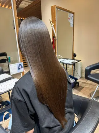 ロング 関口 友行のヘアスタイル