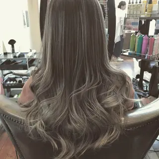 ロング カラー かわさき ともやのヘアスタイル
