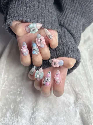 ネイル うにゃねいる🌷 Mayaのネイルデザイン