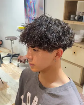 メンズ 波巻きスパイラル/ メンズパーマ/ゆうひのヘアスタイル